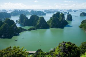Vietnam E-Visa Service for Foreigners – Fast, Reliable, 24/7 Support 1 ha long 6762301 1280